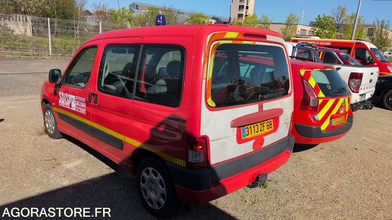 Peugeot - Berlingo - 2007 - 240000KM - 3113ZF68 - Furgoneta pequeña: foto 4 Peugeot - Berlingo - 2007 - 240000KM - 3113ZF68 - Furgoneta pequeña: foto 4