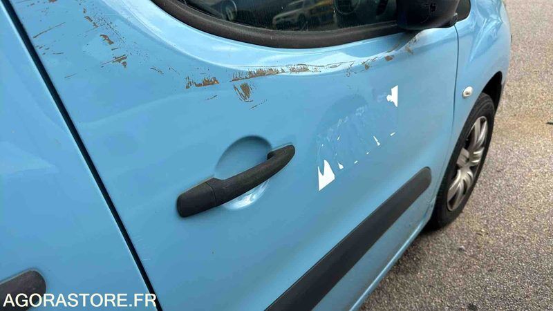 Peugeot Partner - 2016 - 202000kms - DZ774SL - Furgoneta pequeña: foto 2 Peugeot Partner - 2016 - 202000kms - DZ774SL - Furgoneta pequeña: foto 2