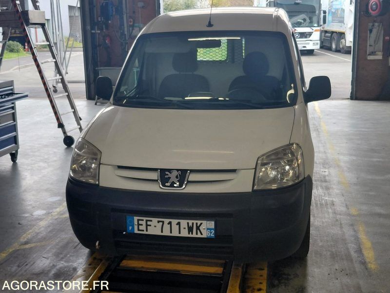 Peugeot Partner utilitaire - 213237kms - 2007 - EF 711 WK - Furgón: foto 4 Peugeot Partner utilitaire - 213237kms - 2007 - EF 711 WK - Furgón: foto 4