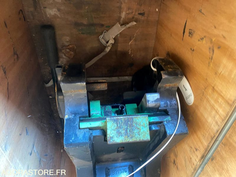 COUPLEUR MECANIQUE POUR PELLE ENTRE 6 TONNES ET 9 TONNES GEITH QC50M - Piezas de recambio para Maquinaria de construcción: foto 1 COUPLEUR MECANIQUE POUR PELLE ENTRE 6 TONNES ET 9 TONNES GEITH QC50M - Piezas de recambio para Maquinaria de construcción: foto 1