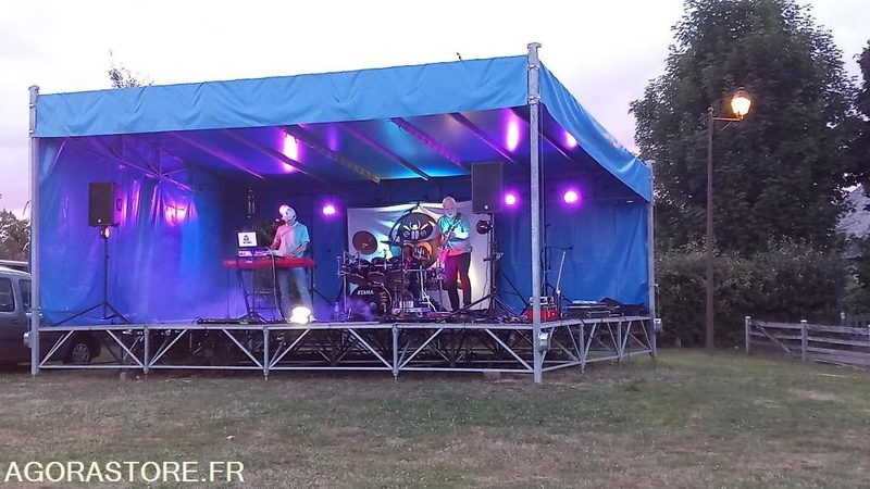 Podium / scène 6x8m 2018 - Casa contenedor: foto 1 Podium / scène 6x8m 2018 - Casa contenedor: foto 1