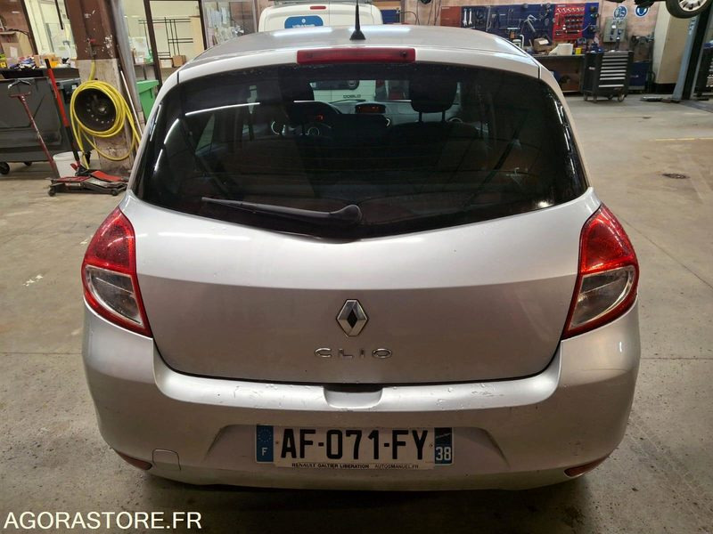 RENAULT CLIO 3 ESSENCE - Coche: foto 3 RENAULT CLIO 3 ESSENCE - Coche: foto 3