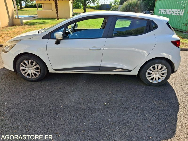 RENAULT-CLIO-4-DCI-75-5-PLACES - Coche: foto 4 RENAULT-CLIO-4-DCI-75-5-PLACES - Coche: foto 4