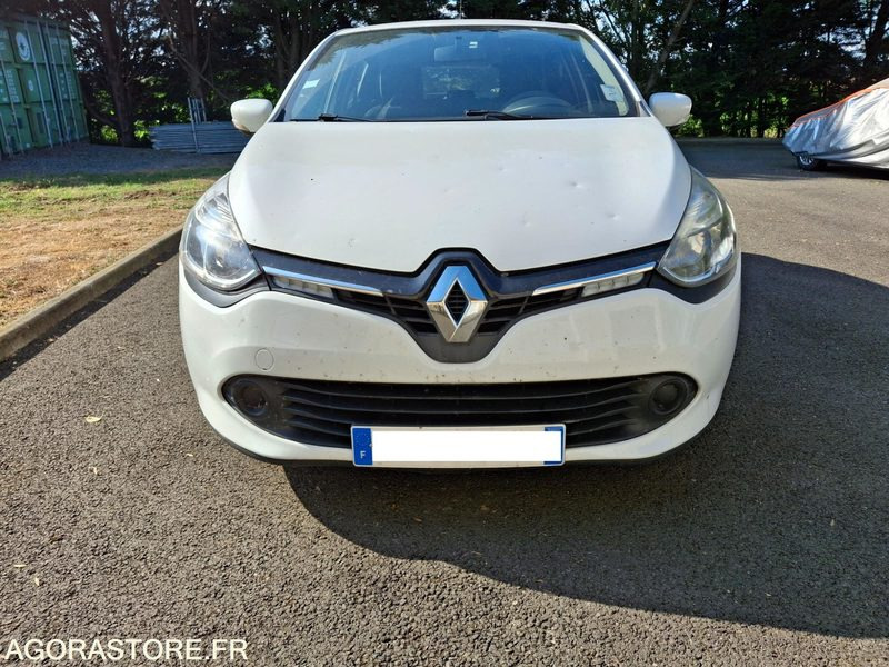 RENAULT-CLIO-4-DCI-75-5-PLACES - Coche: foto 1 RENAULT-CLIO-4-DCI-75-5-PLACES - Coche: foto 1