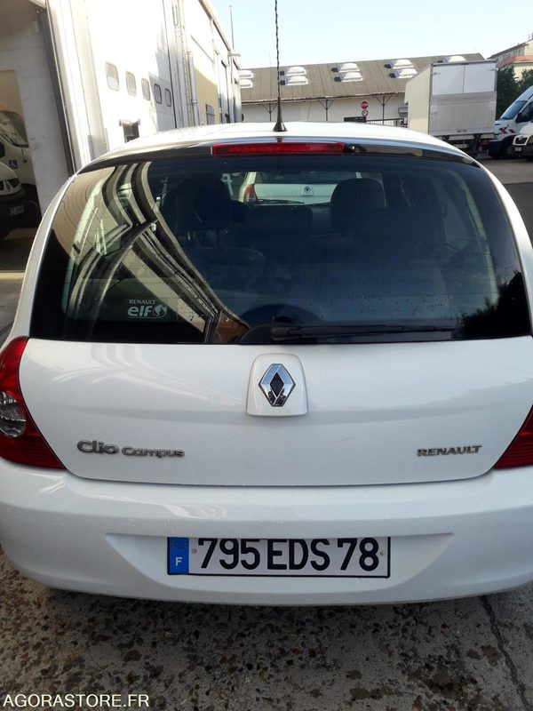 RENAULT CLIO CAMPUS95 - Coche: foto 1 RENAULT CLIO CAMPUS95 - Coche: foto 1