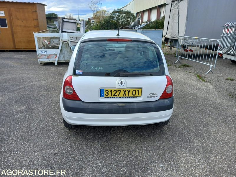 RENAULT CLIO PHASE 2-1.2 I 60CV-2005-ESSENCE-122 018 KMS-5 PORTES-ROULANTE-CT OK - Coche: foto 4 RENAULT CLIO PHASE 2-1.2 I 60CV-2005-ESSENCE-122 018 KMS-5 PORTES-ROULANTE-CT OK - Coche: foto 4