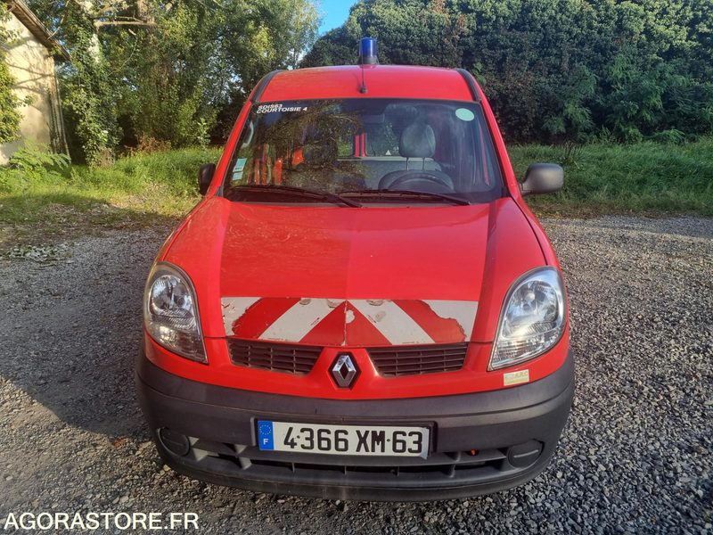 RENAULT KANGOO - 4366 XM 63 - 2003 - Coche: foto 1 RENAULT KANGOO - 4366 XM 63 - 2003 - Coche: foto 1