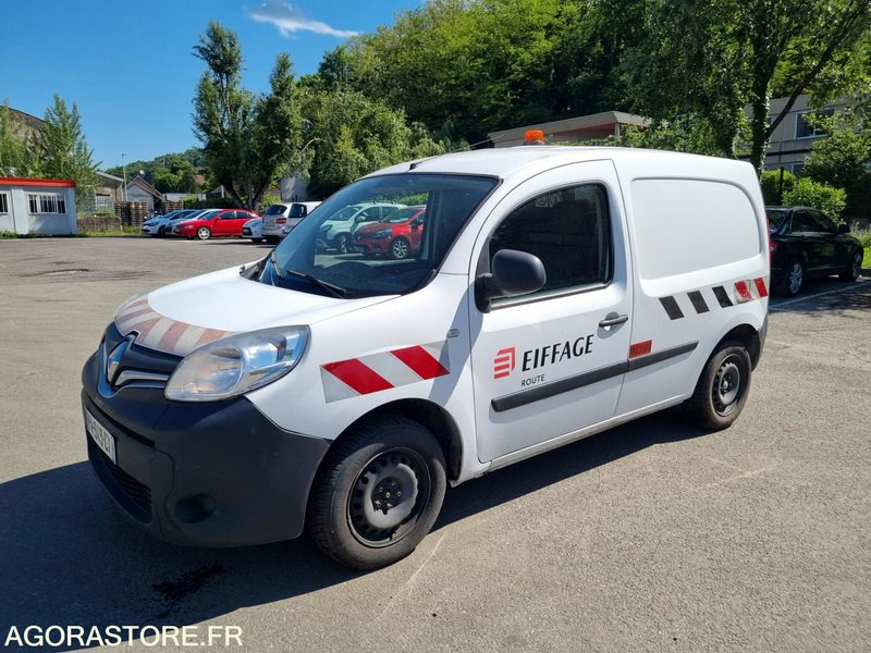 RENAULT - KANGOO EXPRESS GRAND CONFORT - 2018 / 254850KM (M23500) - Furgoneta pequeña: foto 1 RENAULT - KANGOO EXPRESS GRAND CONFORT - 2018 / 254850KM (M23500) - Furgoneta pequeña: foto 1