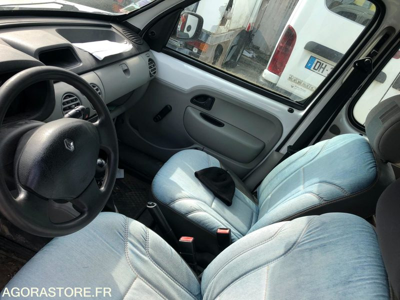 Furgón RENAULT KANGOO: foto 6