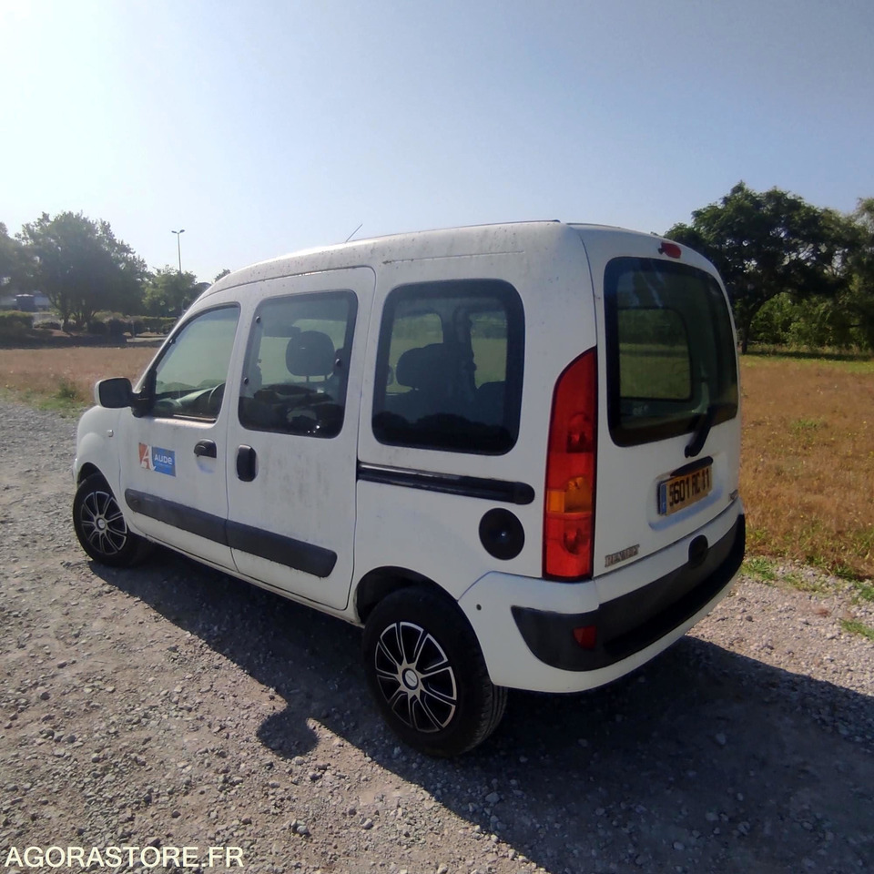 RENAULT KANGOO GENERATION AIZEE 1.5 DCI 70 CV - Furgoneta pequeña: foto 4 RENAULT KANGOO GENERATION AIZEE 1.5 DCI 70 CV - Furgoneta pequeña: foto 4