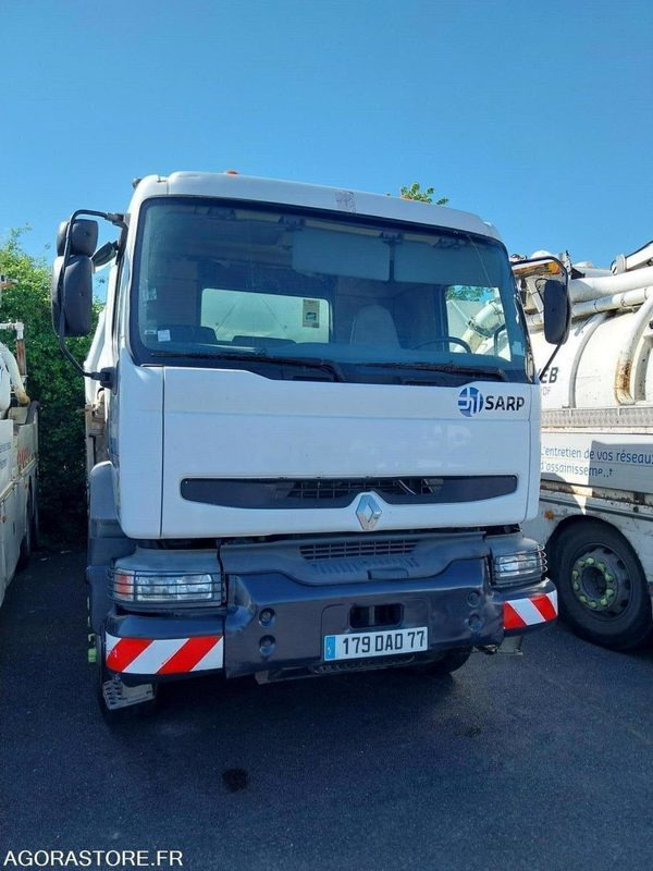RENAULT Kerax Hydrocureur HUWER 2003 (388535Km) ROULANT EXPORT UNIQUEMENT - Limpieza de alcantarillado: foto 1 RENAULT Kerax Hydrocureur HUWER 2003 (388535Km) ROULANT EXPORT UNIQUEMENT - Limpieza de alcantarillado: foto 1