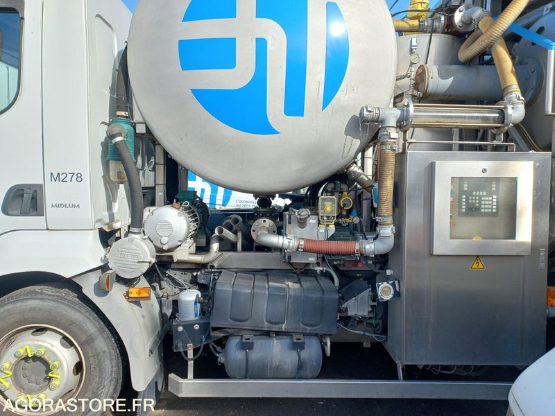 RENAULT M280 DESHYDRATEUR CHOUETTE 2009 15800KM ROULANT EXPORT UNIQUEMENT - Limpieza de alcantarillado: foto 2 RENAULT M280 DESHYDRATEUR CHOUETTE 2009 15800KM ROULANT EXPORT UNIQUEMENT - Limpieza de alcantarillado: foto 2