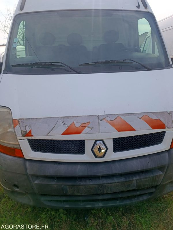 RENAULT MASTER - 2004 - 185782km - Furgón: foto 3 RENAULT MASTER - 2004 - 185782km - Furgón: foto 3