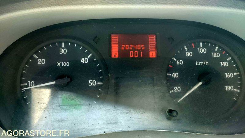 Furgón RENAULT MASTER - 2008 - 282485 KM: foto 10