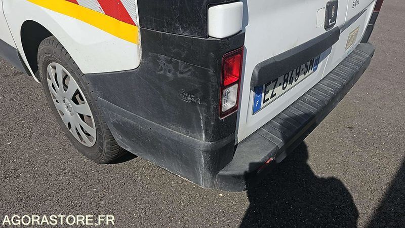 RENAULT TRAFIC - 2018 - 172115 km - EZ849SM - Furgón: foto 4 RENAULT TRAFIC - 2018 - 172115 km - EZ849SM - Furgón: foto 4