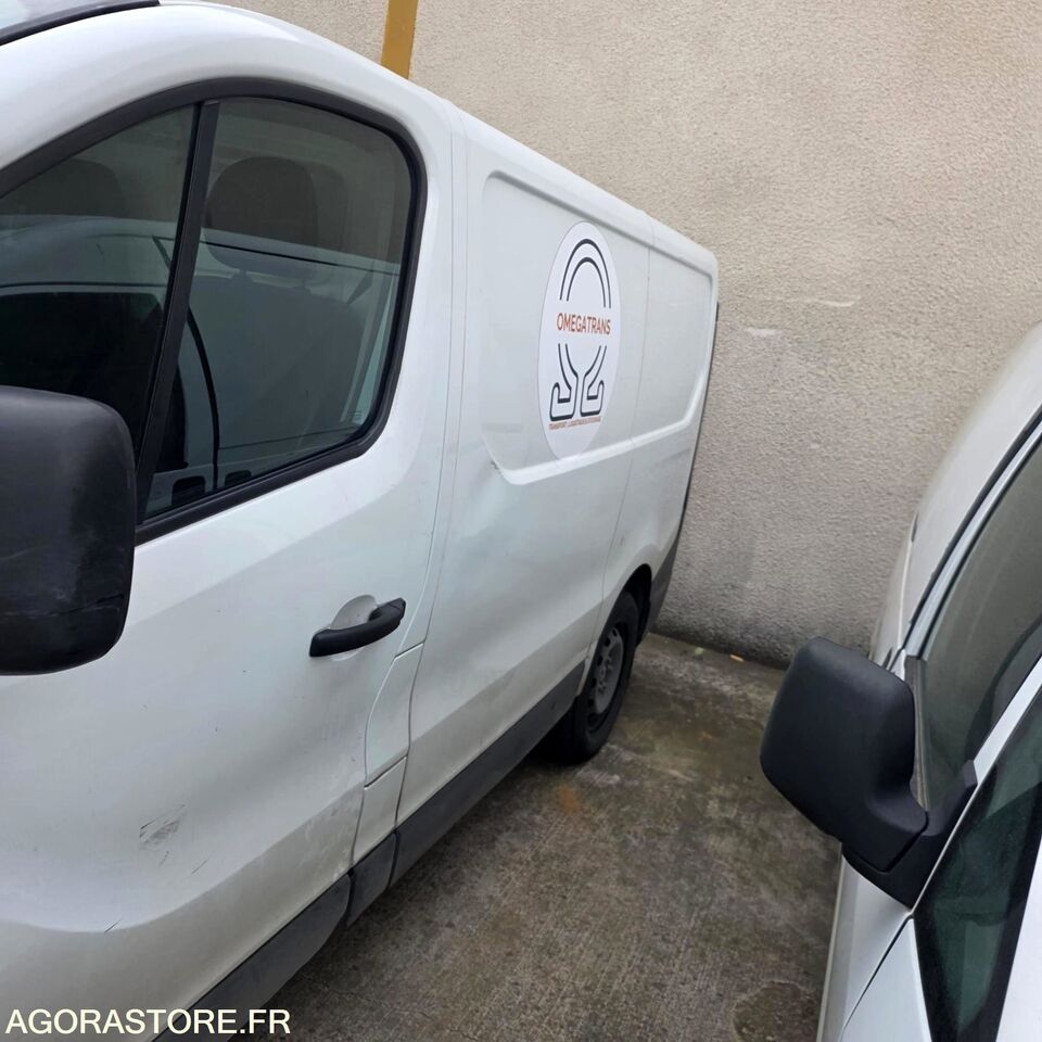 RENAULT TRAFIC 3 2.0 DCI 120 - Furgón: foto 4 RENAULT TRAFIC 3 2.0 DCI 120 - Furgón: foto 4