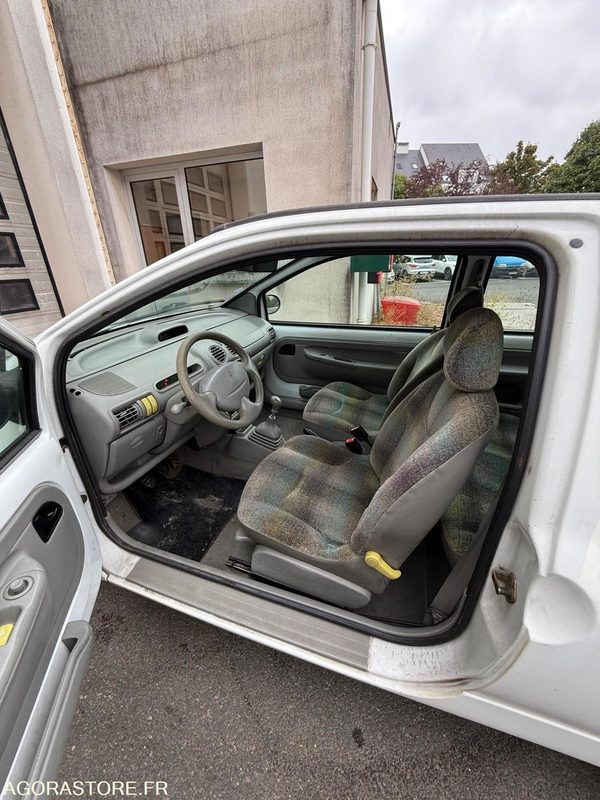 RENAULT TWINGO GPL / ESSENCE - Coche: foto 4 RENAULT TWINGO GPL / ESSENCE - Coche: foto 4
