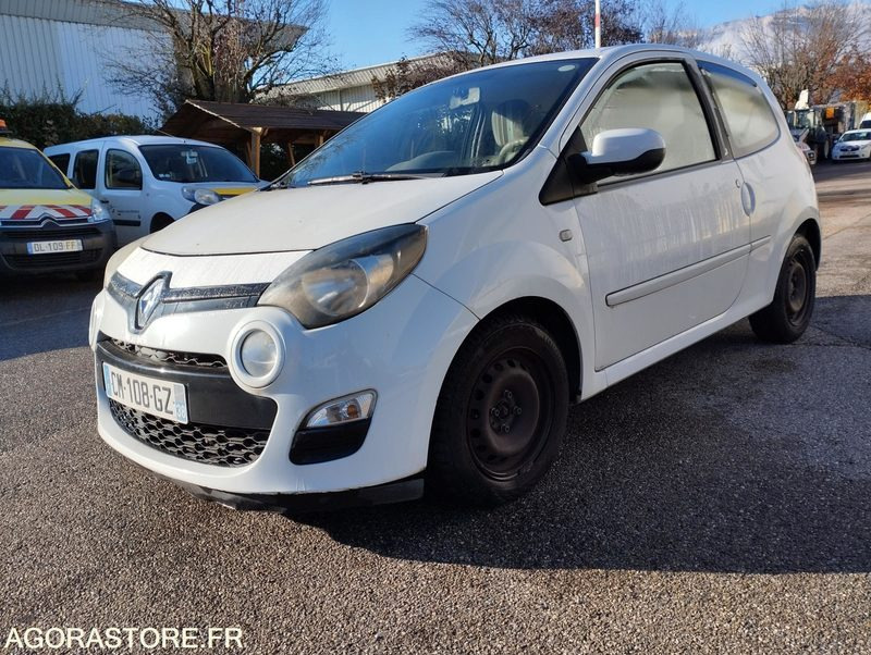RENAULT TWINGO II _ mot. 1.2i 16V LEV 16V eco2 75cv _ CM-108-GZ - Coche: foto 3 RENAULT TWINGO II _ mot. 1.2i 16V LEV 16V eco2 75cv _ CM-108-GZ - Coche: foto 3