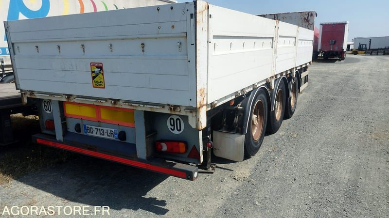 REMORQUE - SAMRO REMORQUE 3ESS PLATEAU - 2004 - BG-713-LR - Remolque: foto 3 REMORQUE - SAMRO REMORQUE 3ESS PLATEAU - 2004 - BG-713-LR - Remolque: foto 3