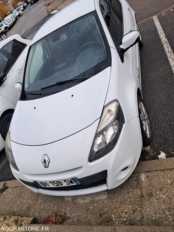 Renault CLIO 3 -2011 - Coche: foto 1 Renault CLIO 3 -2011 - Coche: foto 1