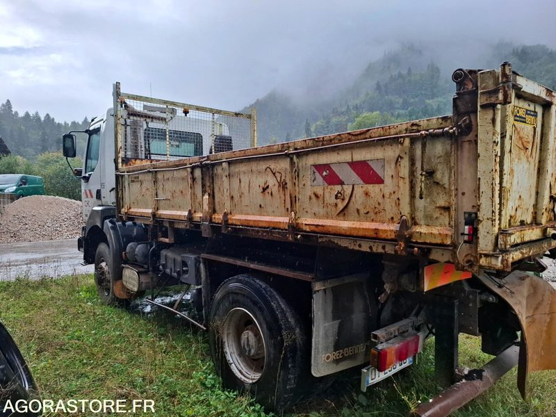 Renault KERAX 2004 - 252967 kms - Volquete furgoneta: foto 4 Renault KERAX 2004 - 252967 kms - Volquete furgoneta: foto 4