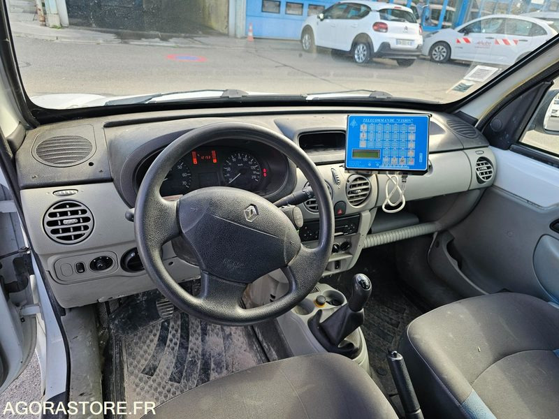 Renault Kangoo - 2008 - 174938km - BN260SN - Furgoneta pequeña: foto 5 Renault Kangoo - 2008 - 174938km - BN260SN - Furgoneta pequeña: foto 5