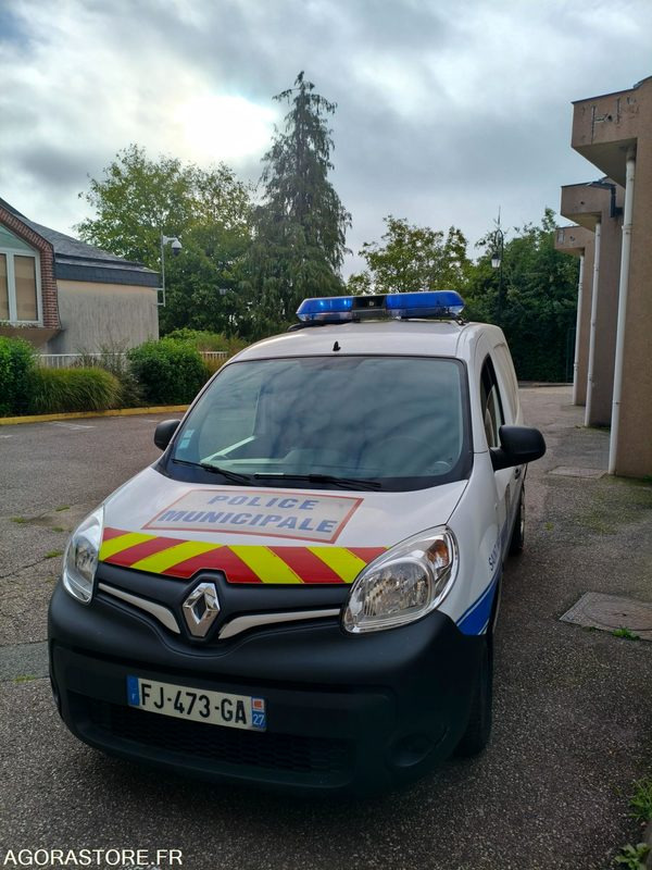 Renault Kangoo II Police municipale 21785 kms 2019 - Furgón: foto 3 Renault Kangoo II Police municipale 21785 kms 2019 - Furgón: foto 3