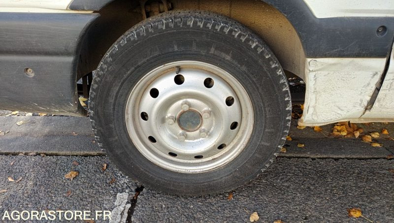 Renault Master - 2003 - 168021km - Furgón: foto 3 Renault Master - 2003 - 168021km - Furgón: foto 3