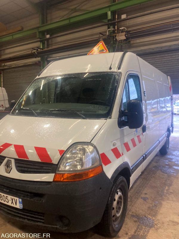 Renault Master - 2009 - 124996kms - AF805XV - Furgón: foto 2 Renault Master - 2009 - 124996kms - AF805XV - Furgón: foto 2