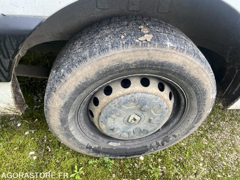 Furgón Renault Master - 2011 - 221285 - BP976HX: foto 19