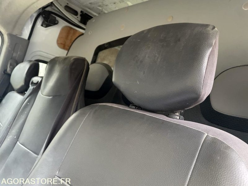 Furgón Renault Master - 2011 - 221285 - BP976HX: foto 17