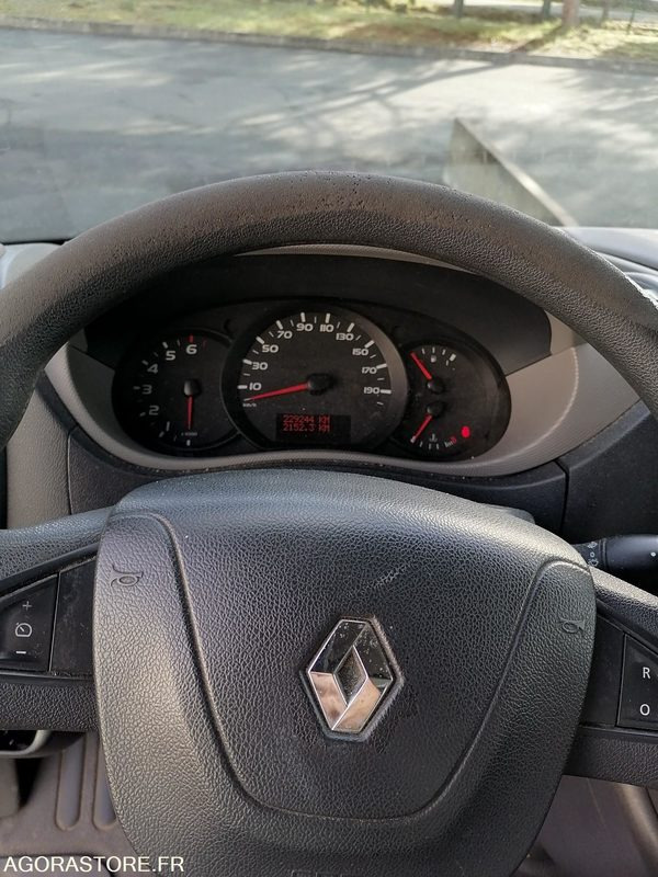 Renault Master - 2016 - 225000 Kms - Furgón: foto 3 Renault Master - 2016 - 225000 Kms - Furgón: foto 3