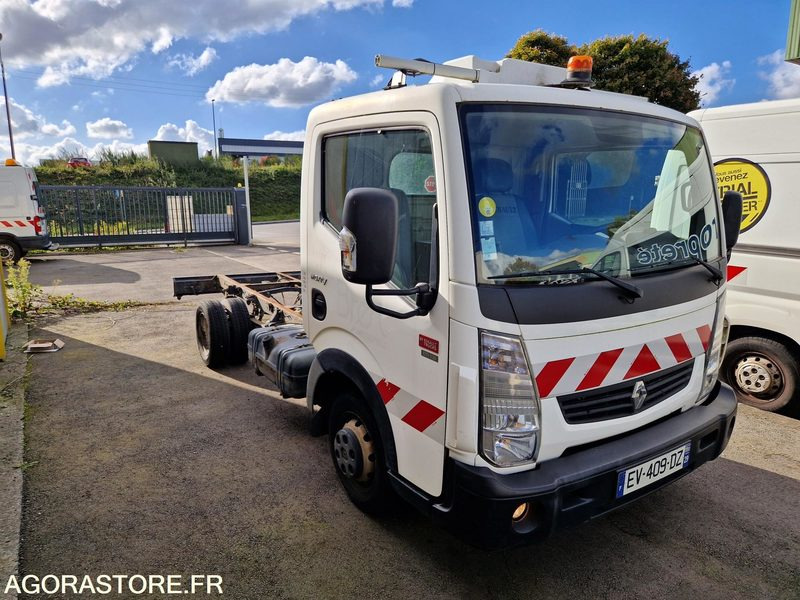 Renault Maxity - 2018 - 172638- EV409DZ - Volquete furgoneta: foto 2 Renault Maxity - 2018 - 172638- EV409DZ - Volquete furgoneta: foto 2