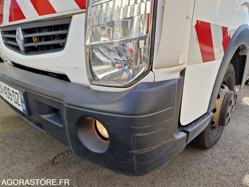 Renault Maxity - 2018 - 172638- EV409DZ - Volquete furgoneta: foto 5 Renault Maxity - 2018 - 172638- EV409DZ - Volquete furgoneta: foto 5
