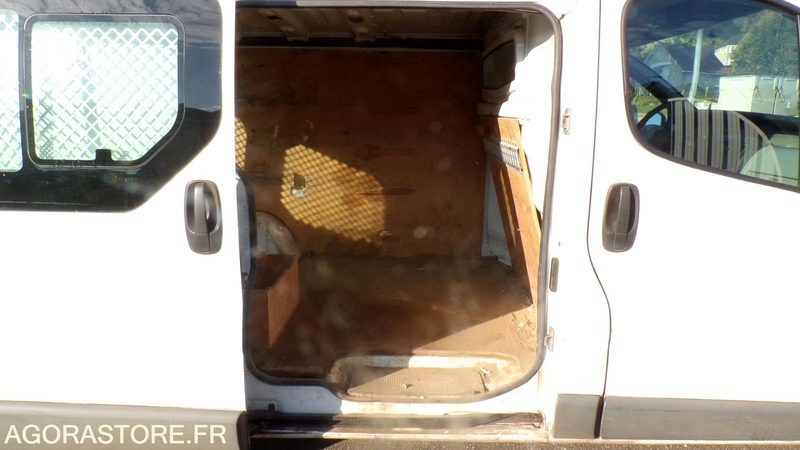 Renault Trafic AD-751-WW (BE) - Furgón: foto 5 Renault Trafic AD-751-WW (BE) - Furgón: foto 5