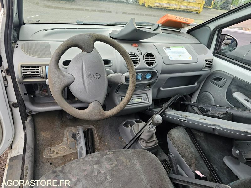 Renault Twingo - 2007 - 225218km - 8804ZH76 - Coche: foto 5 Renault Twingo - 2007 - 225218km - 8804ZH76 - Coche: foto 5