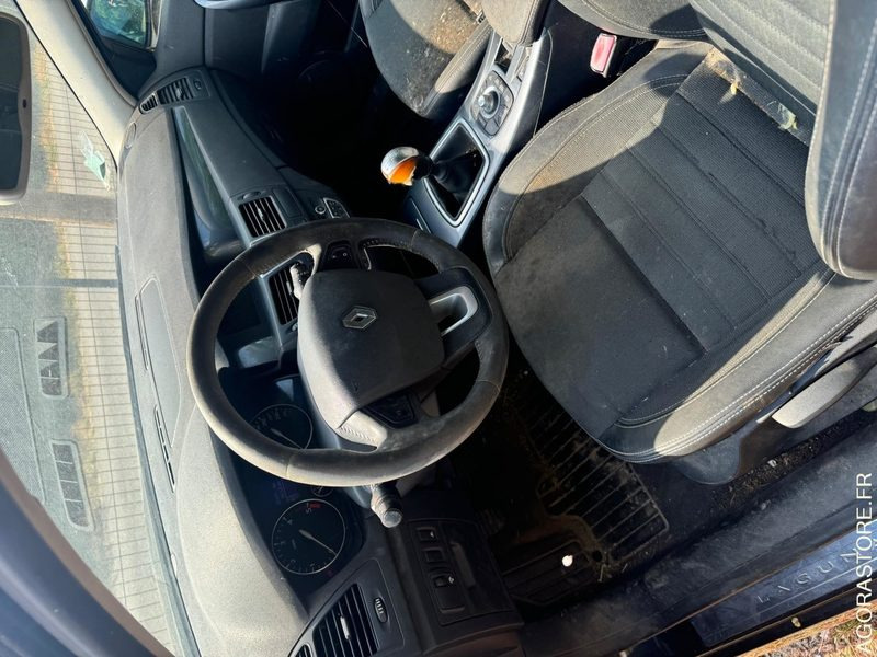 Renault laguna 3 Break 1.5 dci 110 cv - Coche: foto 5 Renault laguna 3 Break 1.5 dci 110 cv - Coche: foto 5