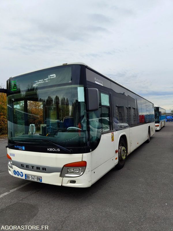 SETRA 415NF N°069308 - Autobús escolar: foto 3 SETRA 415NF N°069308 - Autobús escolar: foto 3