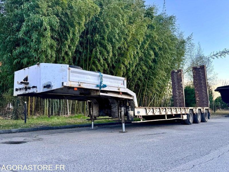 Semi remorque porte engins 3 essieux ACTM ANNE 2002 - Semirremolque: foto 1 Semi remorque porte engins 3 essieux ACTM ANNE 2002 - Semirremolque: foto 1