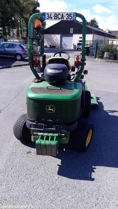 TONDEUSE FRONTALE JOHN DEERE - Cortacésped: foto 3 TONDEUSE FRONTALE JOHN DEERE - Cortacésped: foto 3