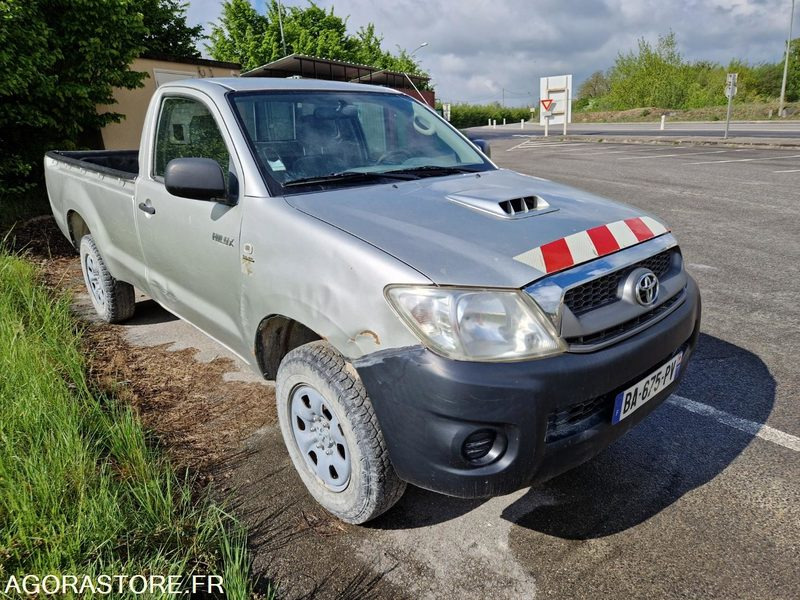 TOYOTA HILLUX - BA675PV - 2010 / 141 633 KM - Coche: foto 2 TOYOTA HILLUX - BA675PV - 2010 / 141 633 KM - Coche: foto 2