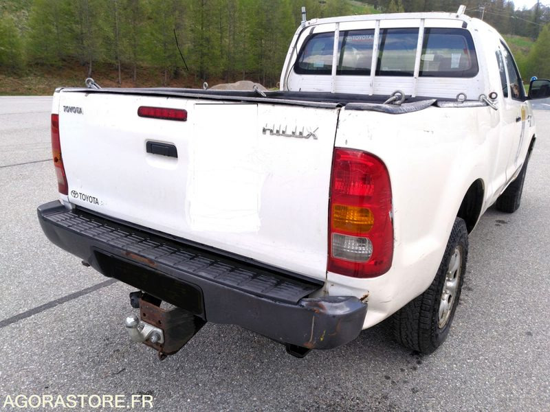 TOYOTA HILUX - Volquete furgoneta: foto 2 TOYOTA HILUX - Volquete furgoneta: foto 2