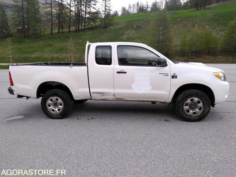 TOYOTA HILUX - Volquete furgoneta: foto 5 TOYOTA HILUX - Volquete furgoneta: foto 5