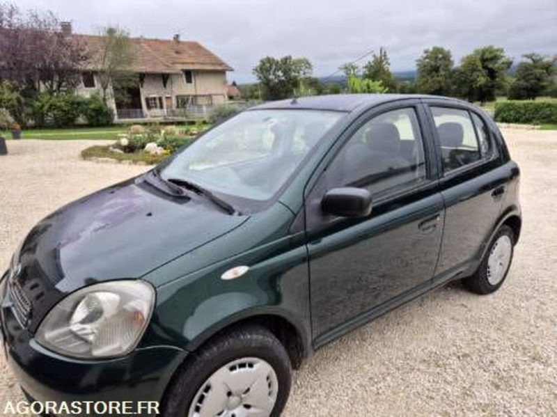 TOYOTA YARIS 1.3 - ESSENCE - 132000 KILOMETRES - Coche: foto 1 TOYOTA YARIS 1.3 - ESSENCE - 132000 KILOMETRES - Coche: foto 1