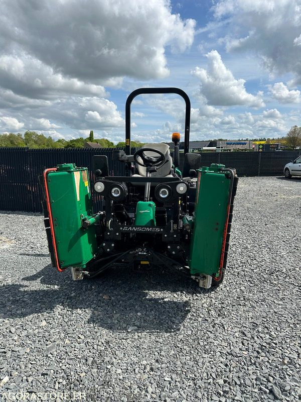 Tondeuse DIESEL RANSOMES 2m30 Coupe MARTEAUX ! 35cv - Cortacésped: foto 1 Tondeuse DIESEL RANSOMES 2m30 Coupe MARTEAUX ! 35cv - Cortacésped: foto 1