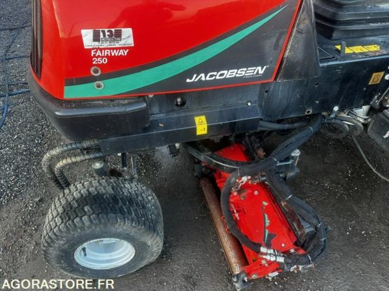 Tondeuse green de golf Jacobsen Fairway 250 - 1314 heures - Cortacésped: foto 4 Tondeuse green de golf Jacobsen Fairway 250 - 1314 heures - Cortacésped: foto 4
