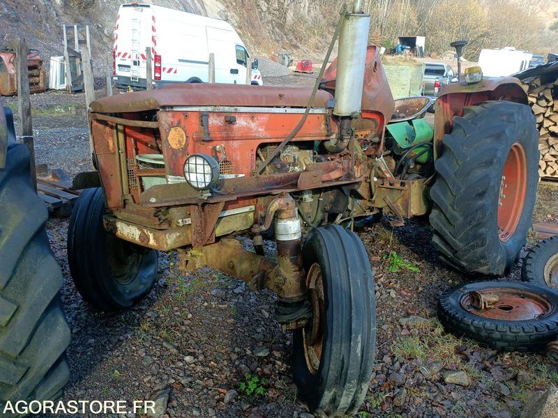 Tracteurs Zetor 55cv - Diesel - Pour Pièces - Tractor: foto 3 Tracteurs Zetor 55cv - Diesel - Pour Pièces - Tractor: foto 3
