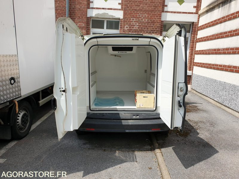 Utilitaire frigo FIAT DOBLO - Furgoneta pequeña: foto 5 Utilitaire frigo FIAT DOBLO - Furgoneta pequeña: foto 5