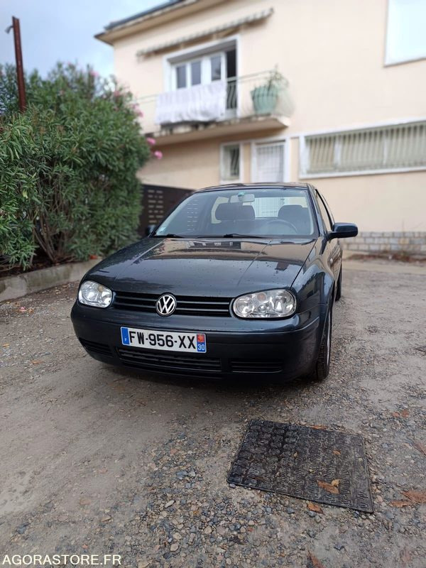 VOLKSWAGEN GOLF IV 2.0 115CH - 2000 - 265000KMS - Coche: foto 5 VOLKSWAGEN GOLF IV 2.0 115CH - 2000 - 265000KMS - Coche: foto 5
