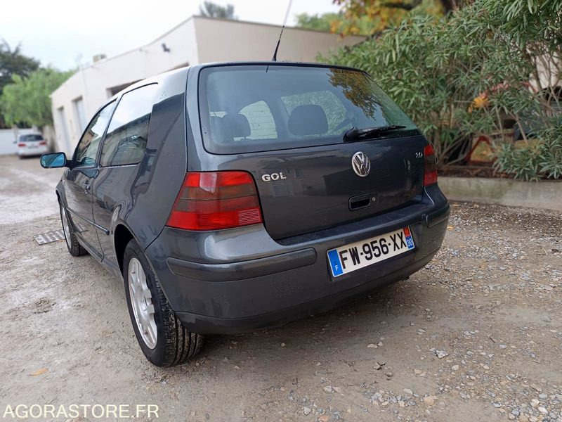 VOLKSWAGEN GOLF IV 2.0 115CH - 2000 - 265000KMS - Coche: foto 4 VOLKSWAGEN GOLF IV 2.0 115CH - 2000 - 265000KMS - Coche: foto 4